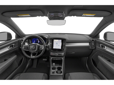 2025 Volvo XC40 B5 Ultra Bright Theme