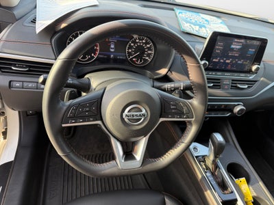 2022 Nissan Altima SR FWD