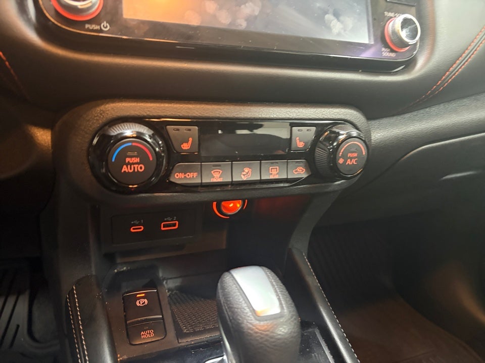 2023 Nissan Kicks SR Xtronic CVT