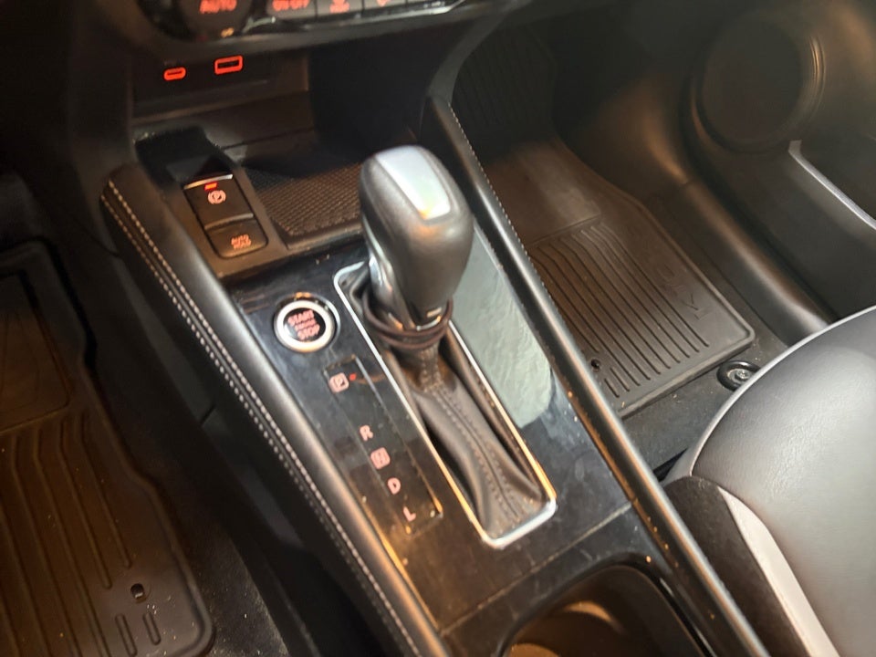 2023 Nissan Kicks SR Xtronic CVT