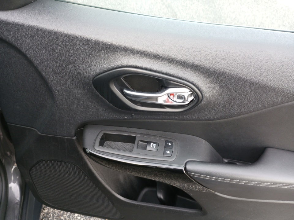 2023 Jeep Cherokee Altitude Lux 4x4