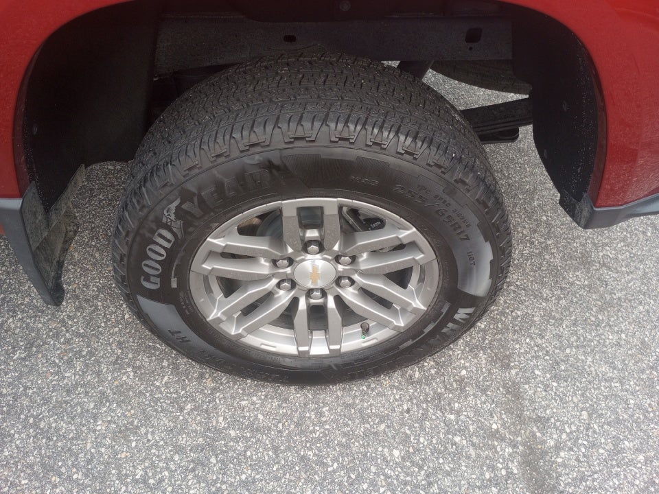 2023 Chevrolet Colorado 4WD Crew Cab Short Box LT