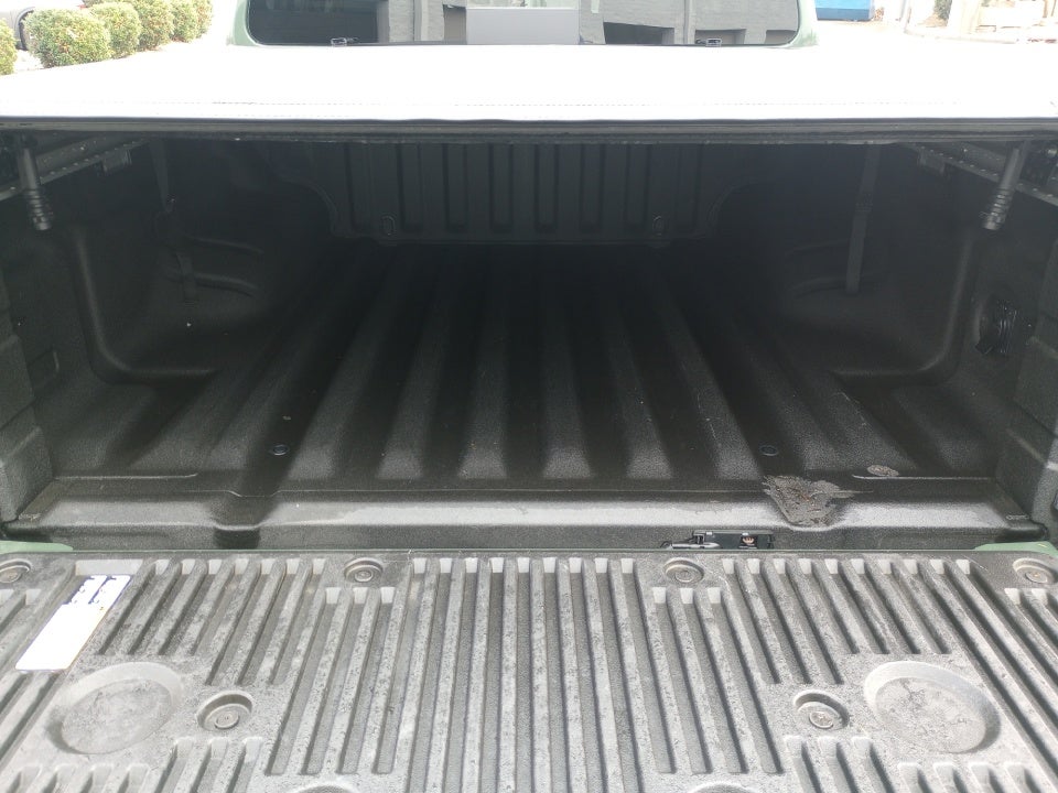 2024 Nissan Frontier Crew Cab SV 4x2