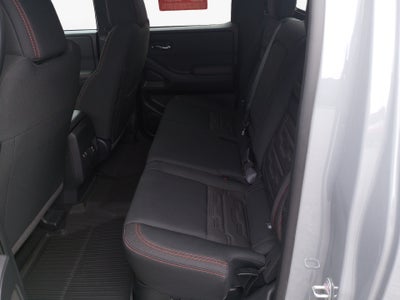 2023 Nissan Frontier Crew Cab PRO-4X 4x4