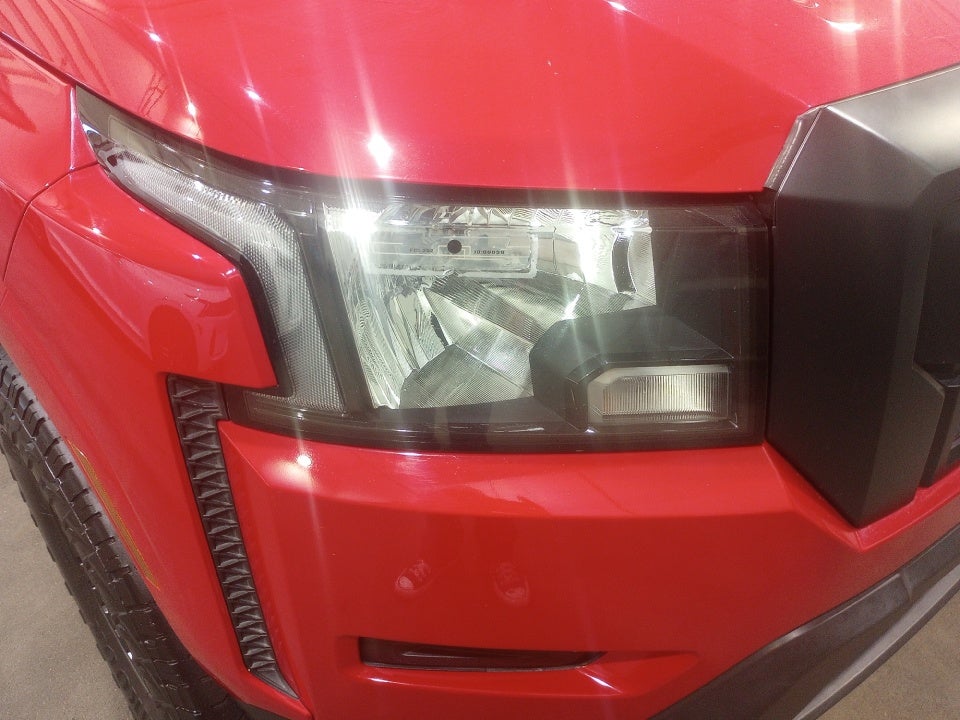 2022 Nissan Frontier Crew Cab S 4x4