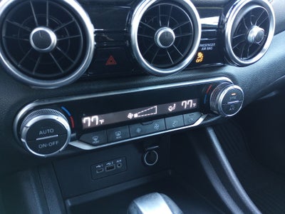 2023 Nissan Sentra SR Xtronic CVT