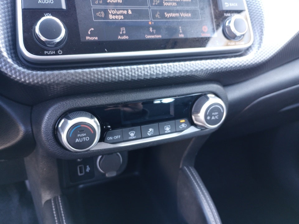 2019 Nissan Kicks SV