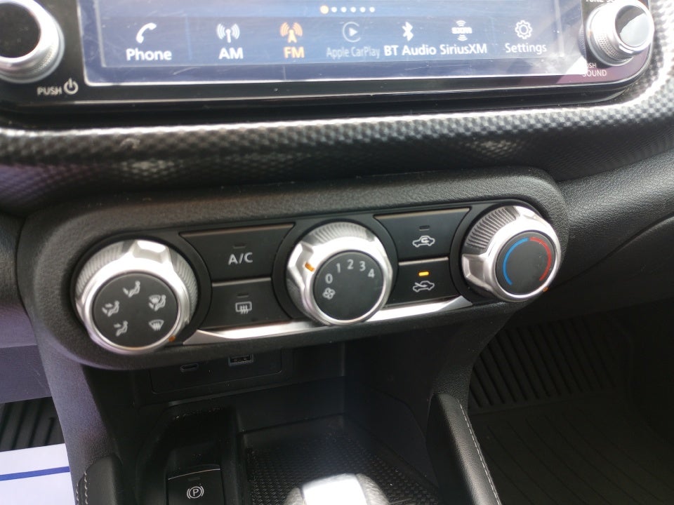 2023 Nissan Kicks SV Xtronic CVT