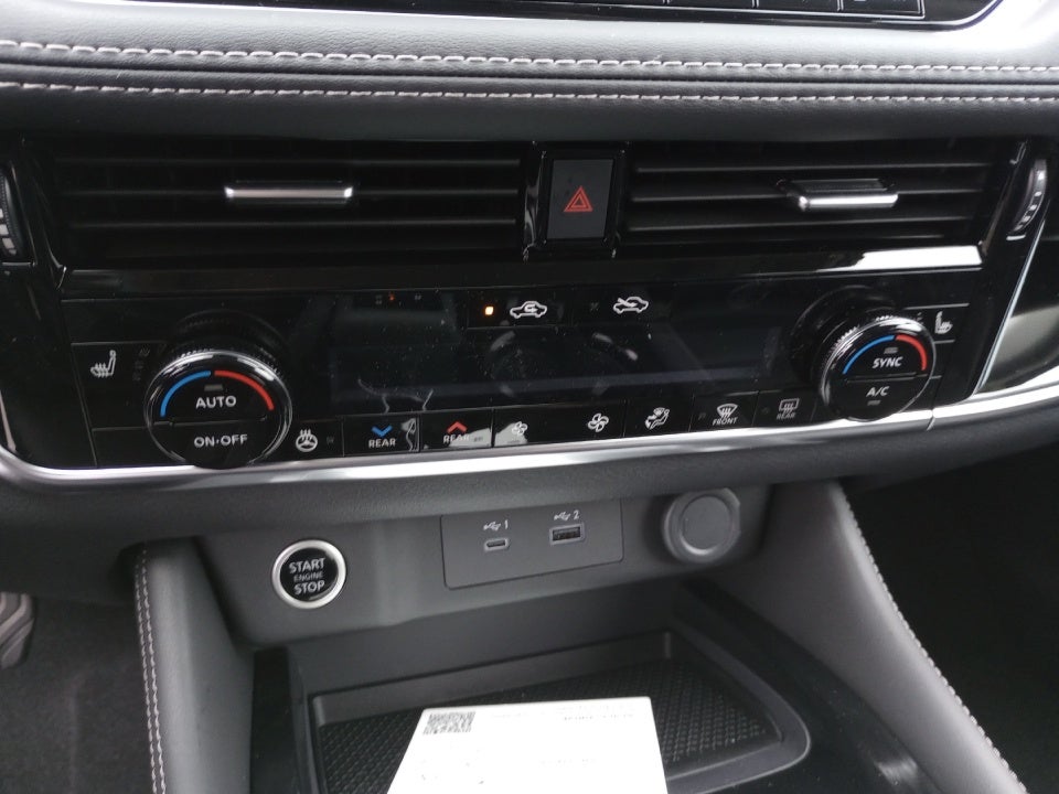 2023 Nissan Rogue SL Intelligent AWD