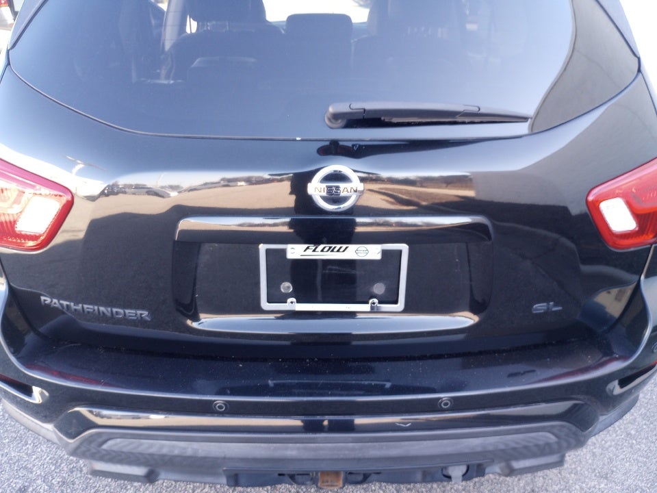 2020 Nissan Pathfinder SL 2WD