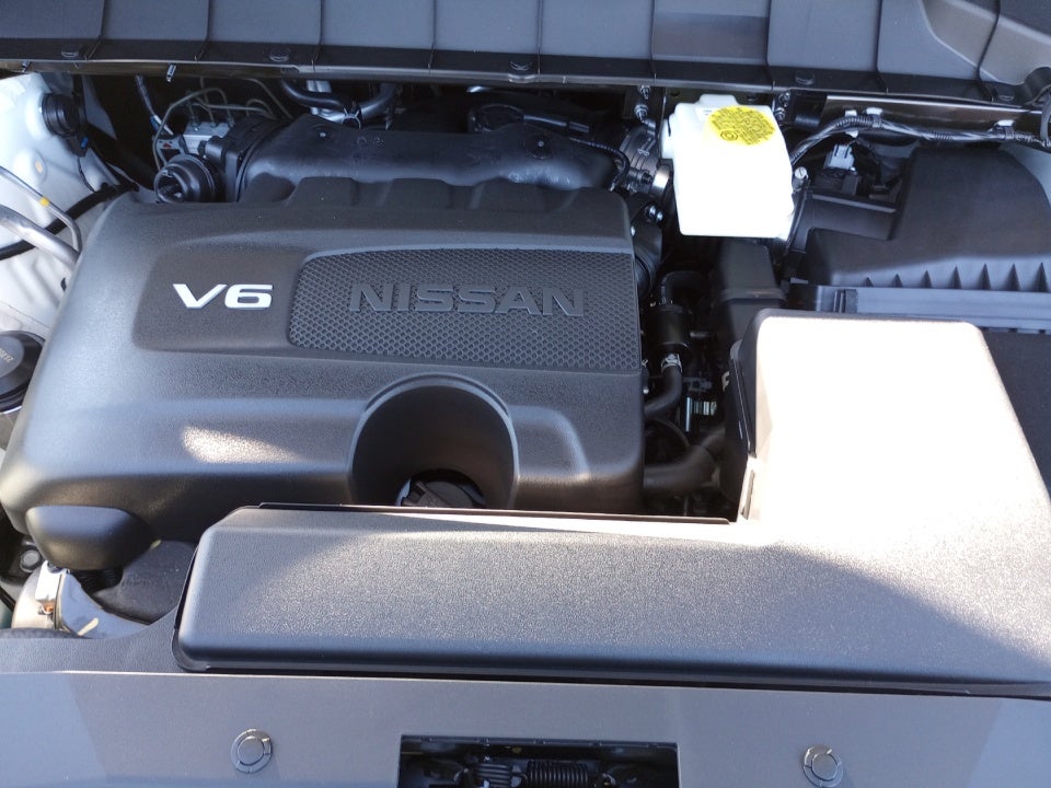 2023 Nissan Pathfinder SL 4WD