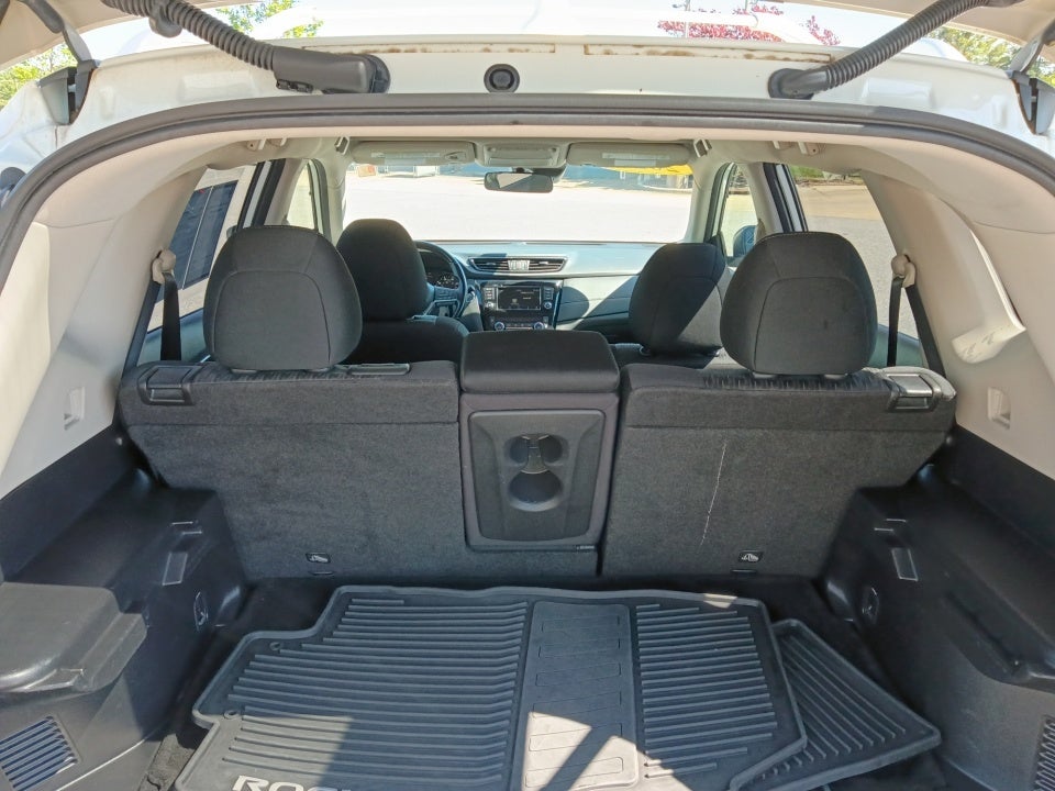 2020 Nissan Rogue SV FWD