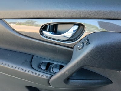 2020 Nissan Rogue SV FWD