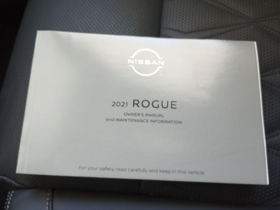 2021 Nissan Rogue Base