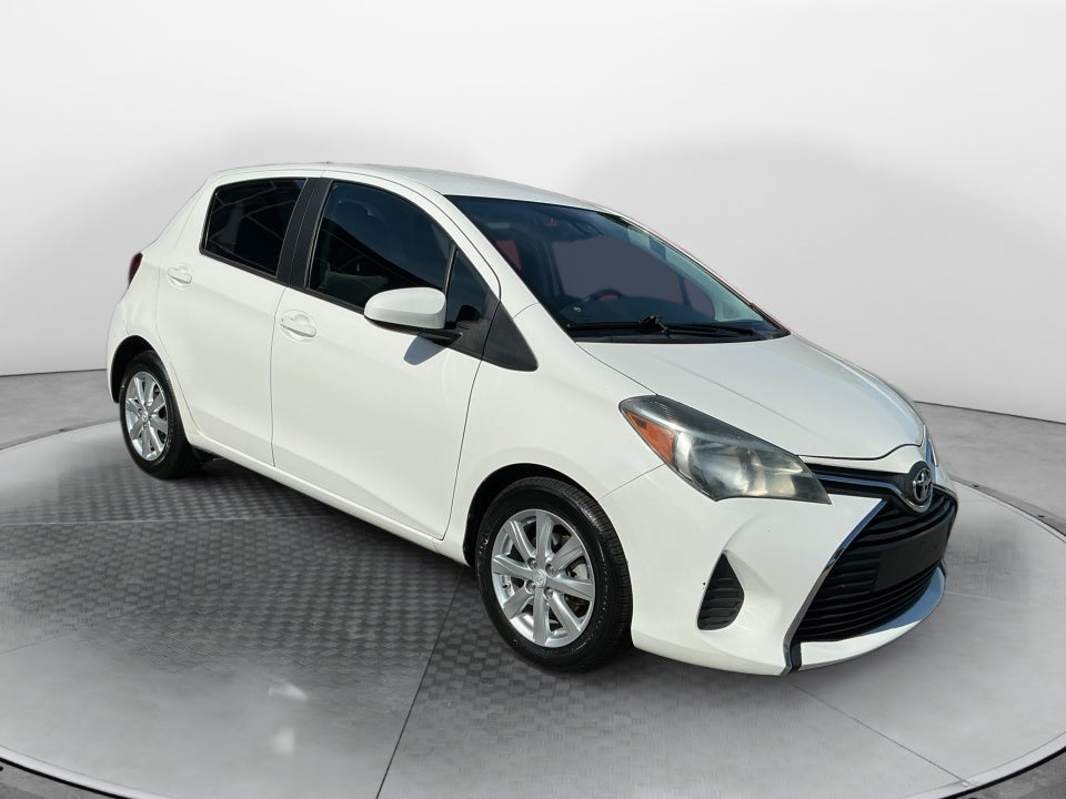 2017 Toyota Yaris LE