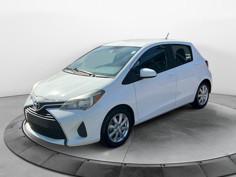 2017 Toyota Yaris LE