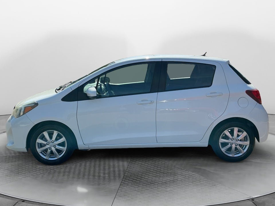 2017 Toyota Yaris LE