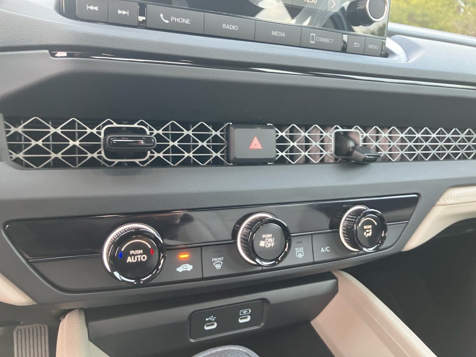 2025 Honda Accord Sedan LX