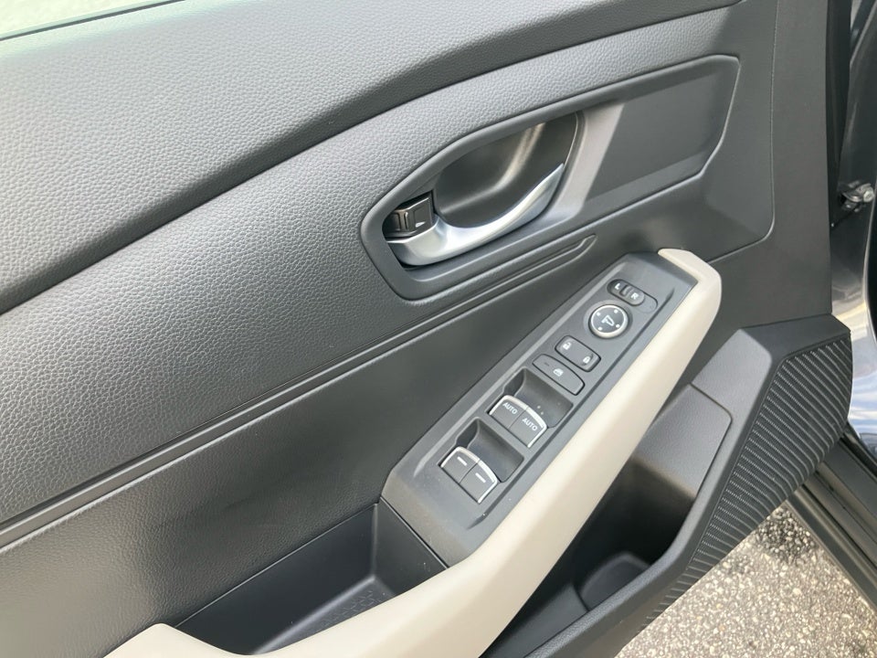 2025 Honda Accord Sedan LX