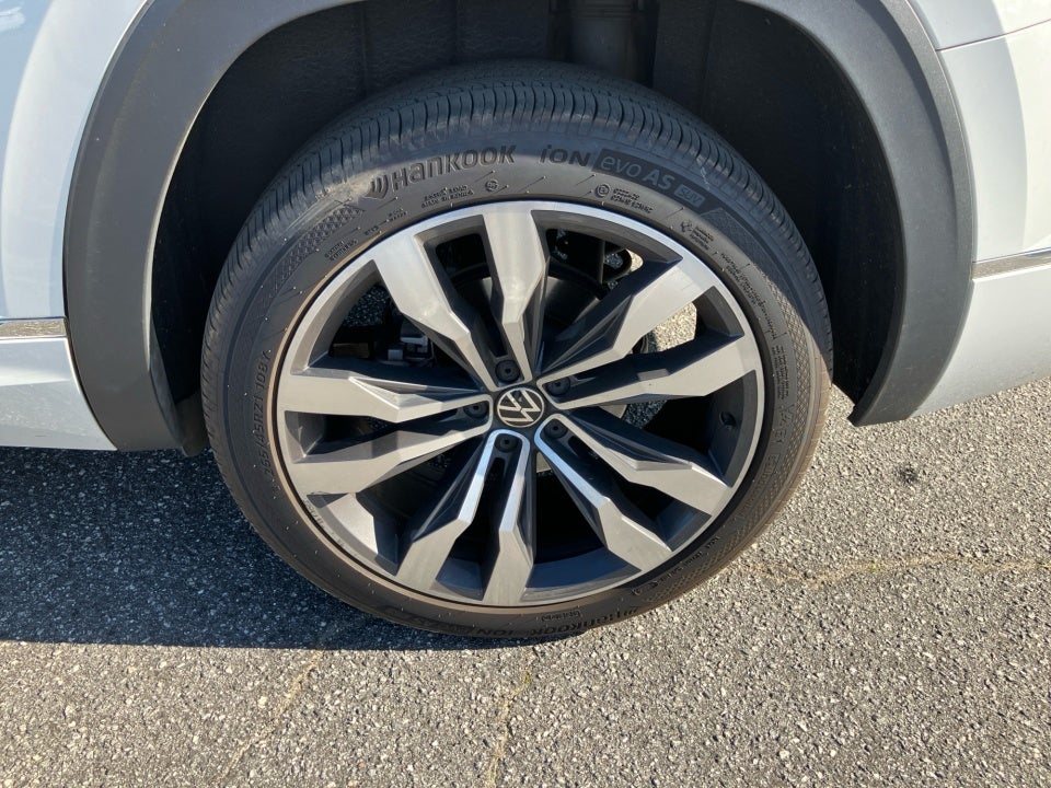 2022 Volkswagen Atlas 3.6L V6 SEL Premium R-Line