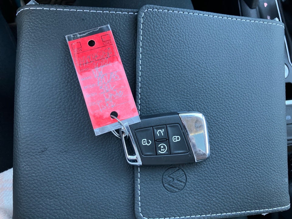 2022 Volkswagen Atlas 3.6L V6 SEL Premium R-Line