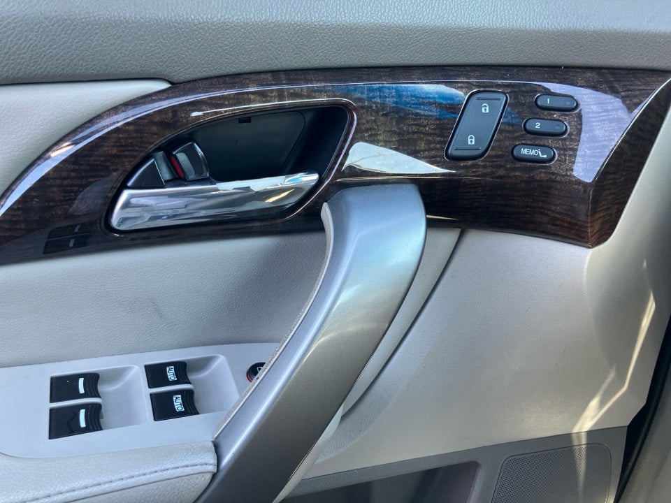 2011 Acura MDX Technology Package