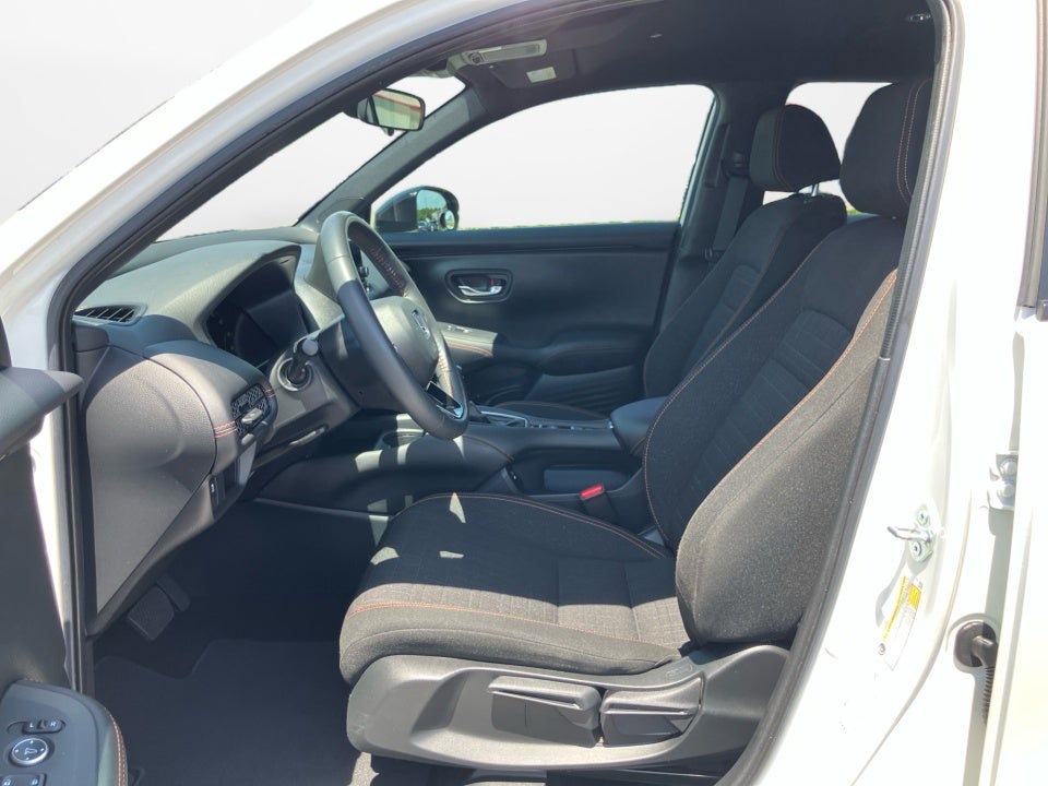 2024 Honda HR-V 2WD Sport w/o BSI