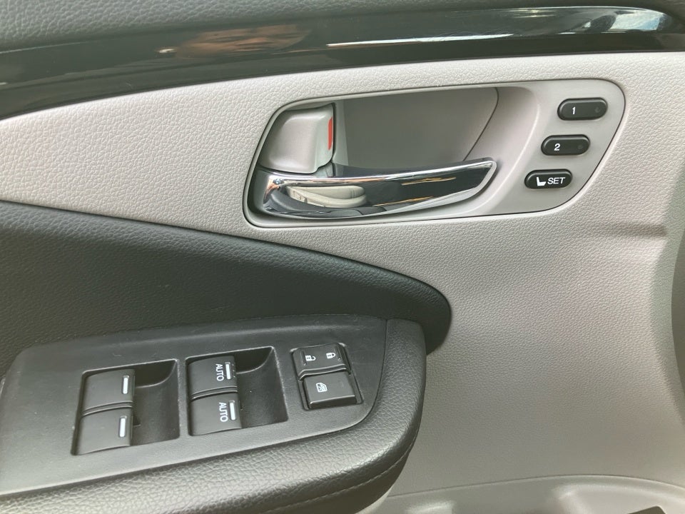 2021 Honda Pilot 2WD Touring 8 Passenger