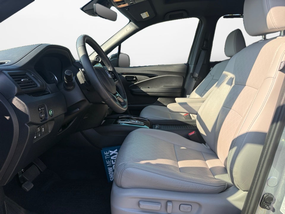 2023 Honda Passport Elite