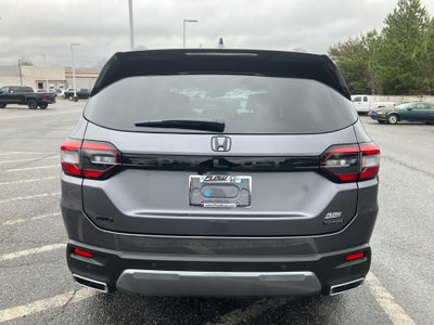 2026 Honda Pilot Touring Blackout