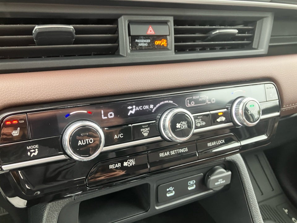 2026 Honda Pilot Touring Blackout