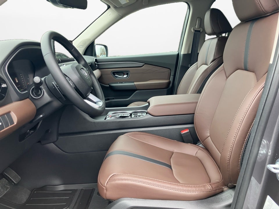 2026 Honda Pilot Touring Blackout