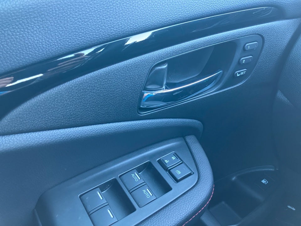 2023 Honda Ridgeline Black Edition