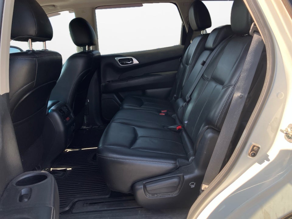 2016 Nissan Pathfinder Platinum