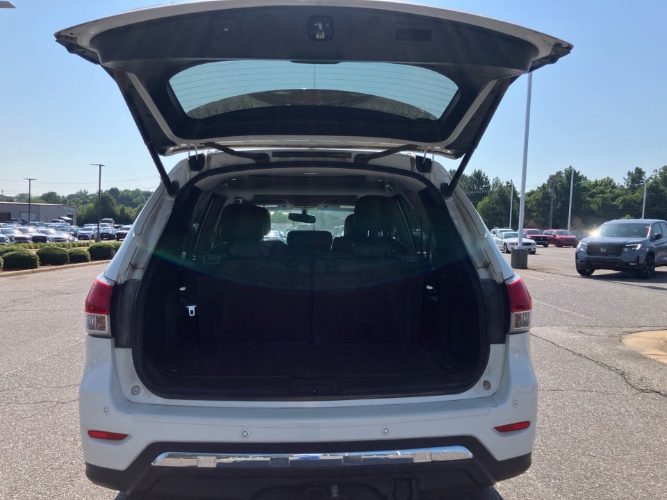 2016 Nissan Pathfinder Platinum
