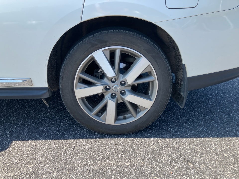 2016 Nissan Pathfinder Platinum
