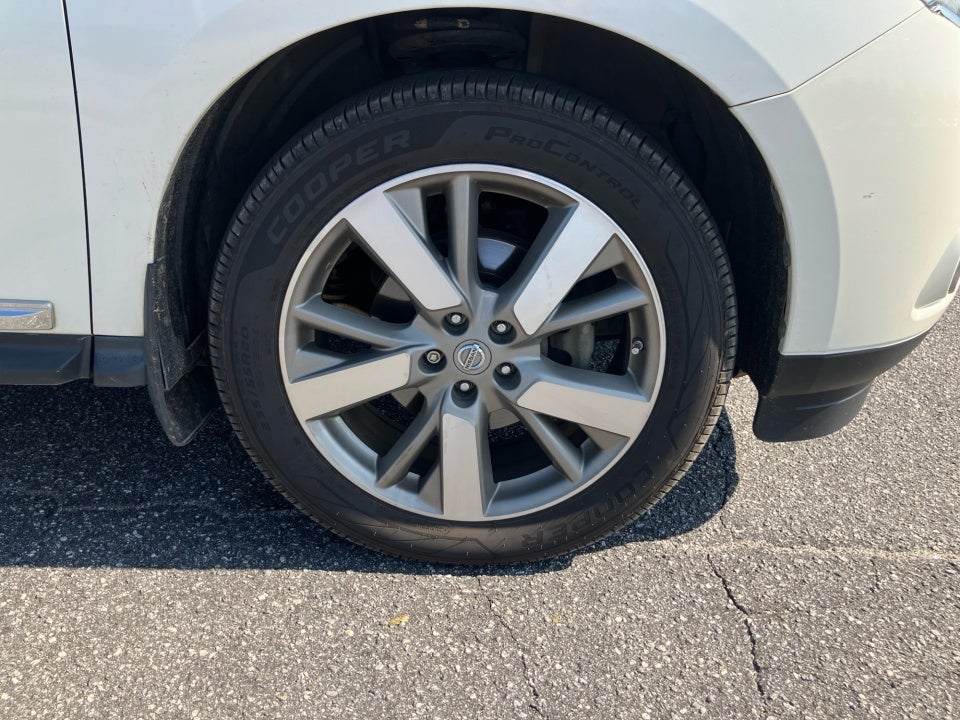 2016 Nissan Pathfinder Platinum