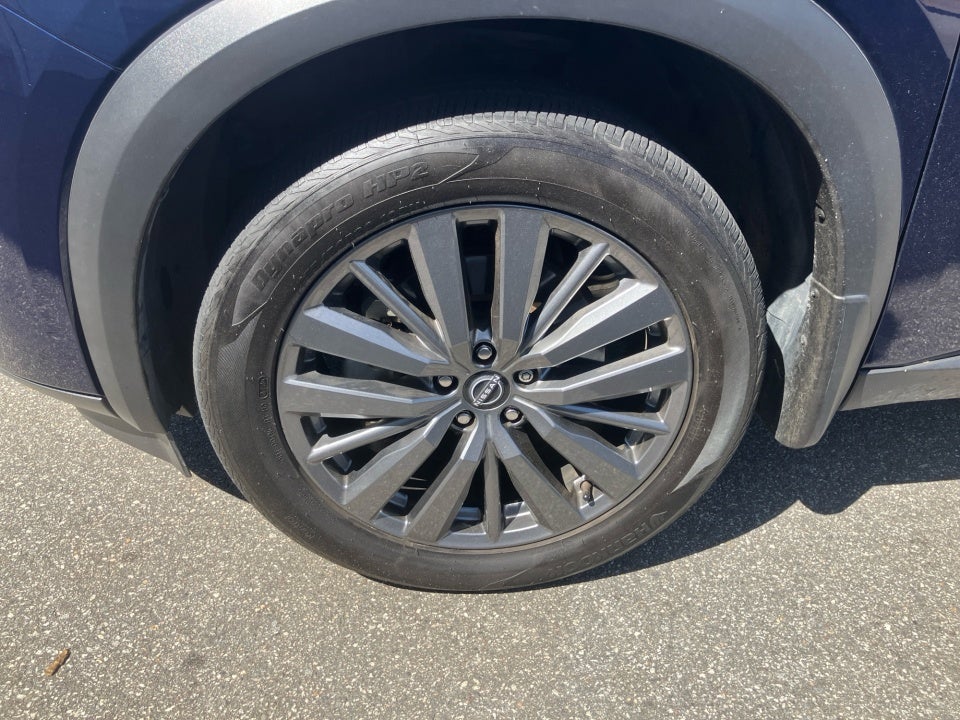 2024 Nissan Pathfinder SL 4WD