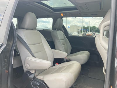 2020 Toyota Sienna Limited Premium