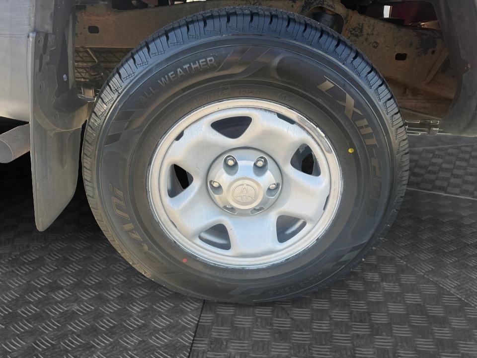 2006 Toyota Tacoma Access 128" Manual 4WD (Natl)