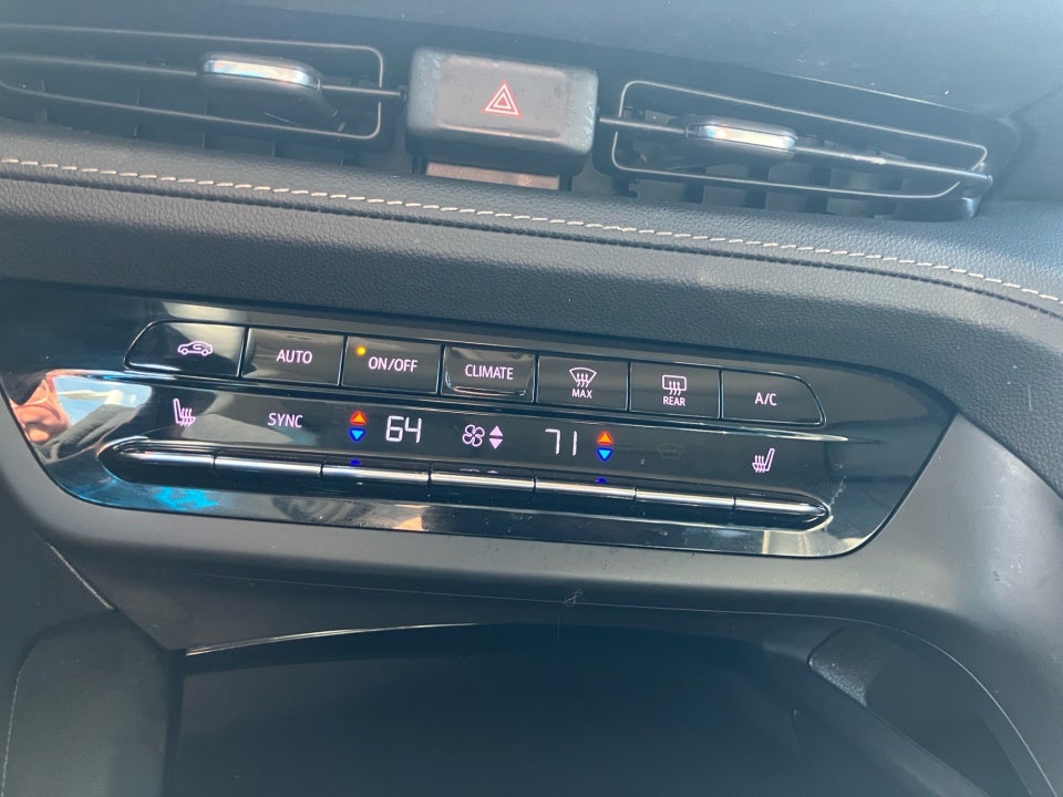 2023 Buick Envision Essence FWD