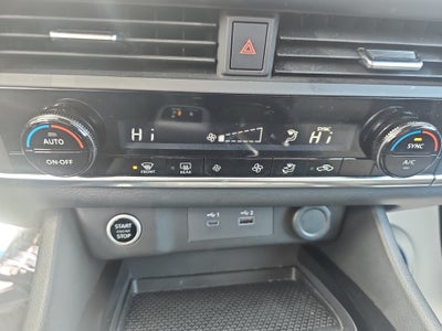 2023 Nissan Rogue SV FWD