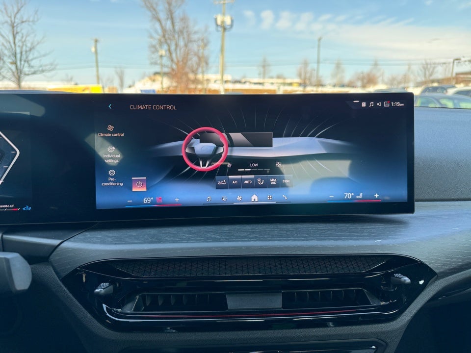 2025 BMW 330i xDrive