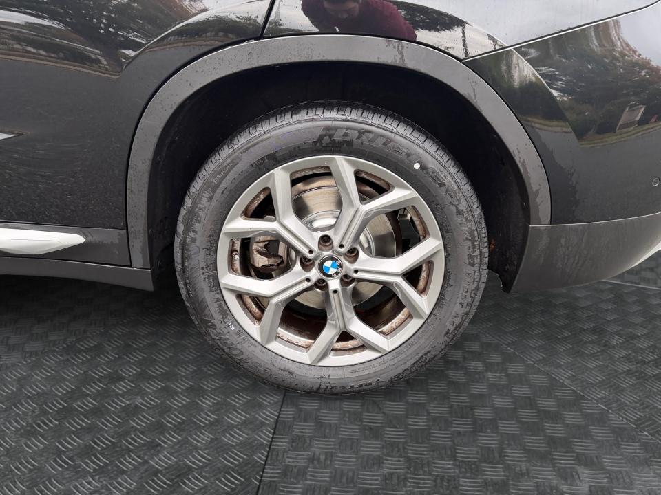2024 BMW X4 xDrive30i