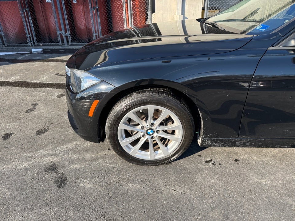 2017 BMW 320i xDrive