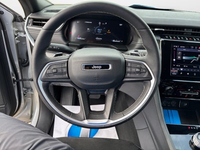 2023 Jeep Grand Cherokee L Altitude 4x2