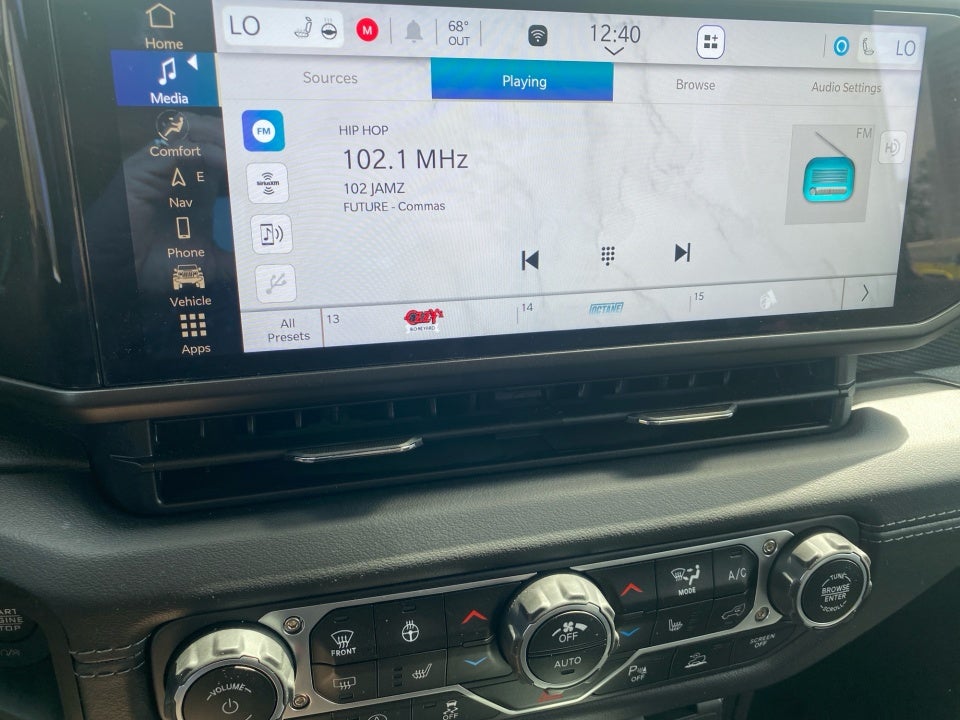 2025 Jeep Wrangler 4-Door Recon 4x4