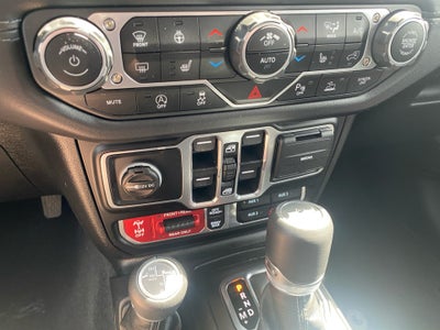 2025 Jeep Wrangler 4-Door Recon 4x4