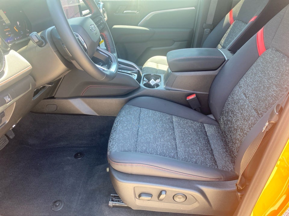 2025 Chevrolet Colorado 4WD Z71