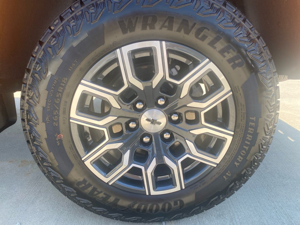 2025 Chevrolet Colorado 4WD Z71